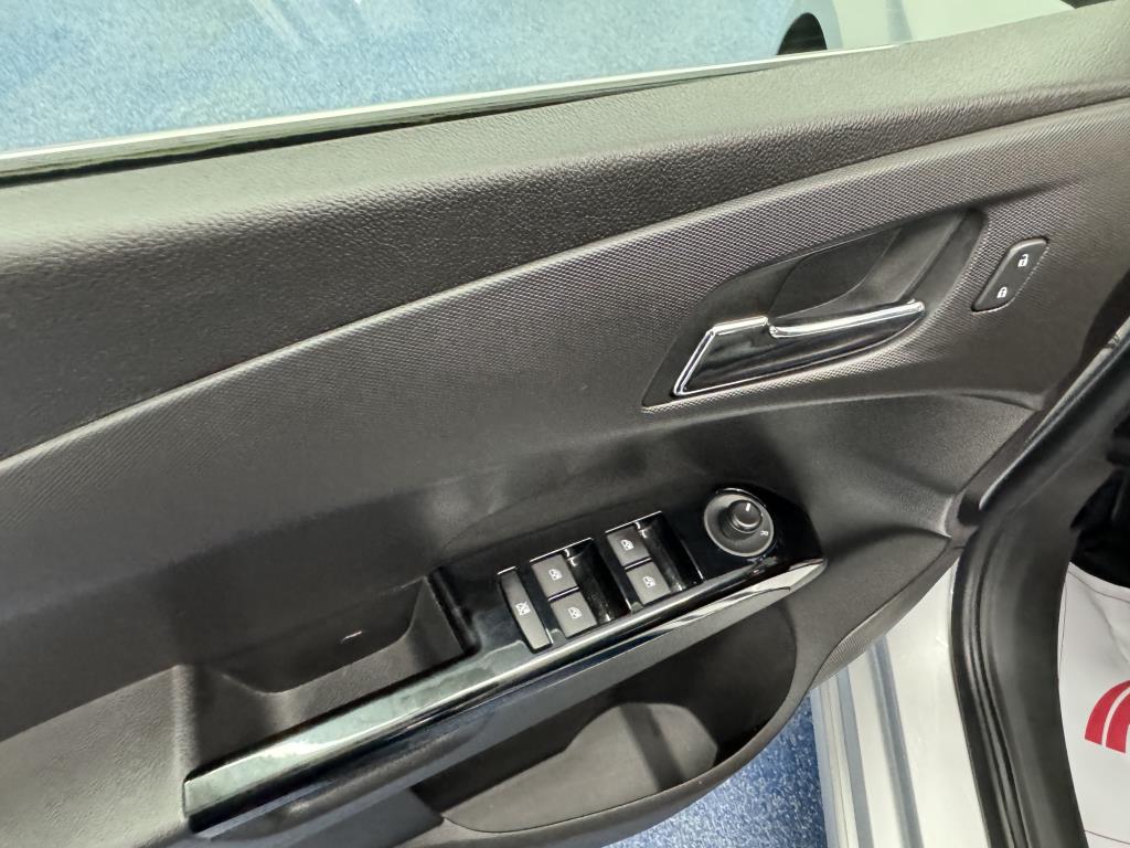 CHEVROLET SONIC 2014 - Image 12