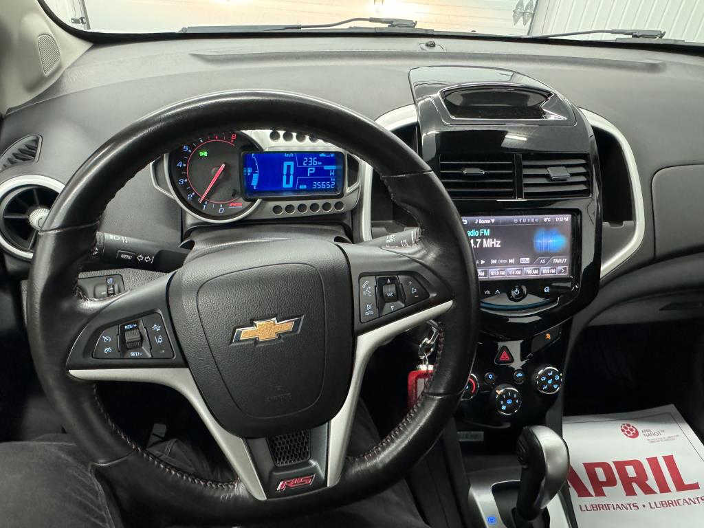 CHEVROLET SONIC 2014 - Image 15