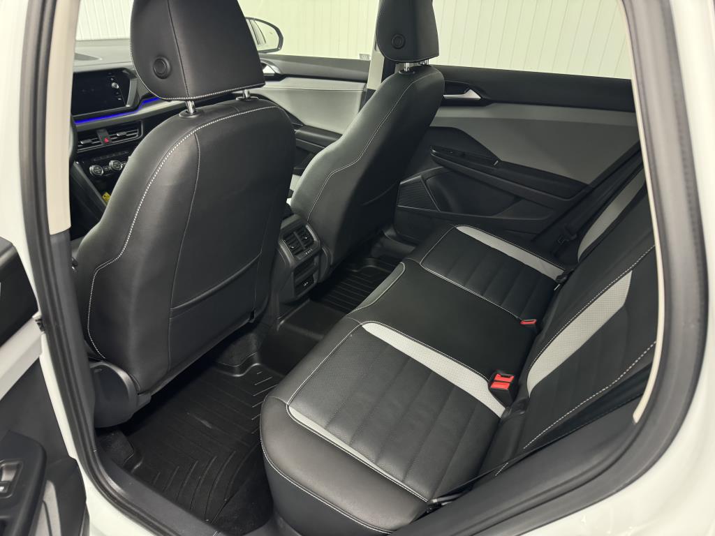 VOLKSWAGEN TAOS 2023 - Image 10