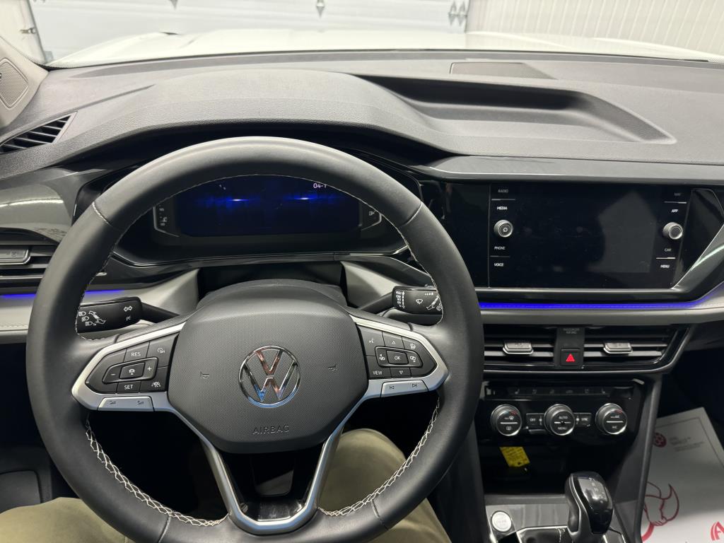 VOLKSWAGEN TAOS 2023 - Image 14