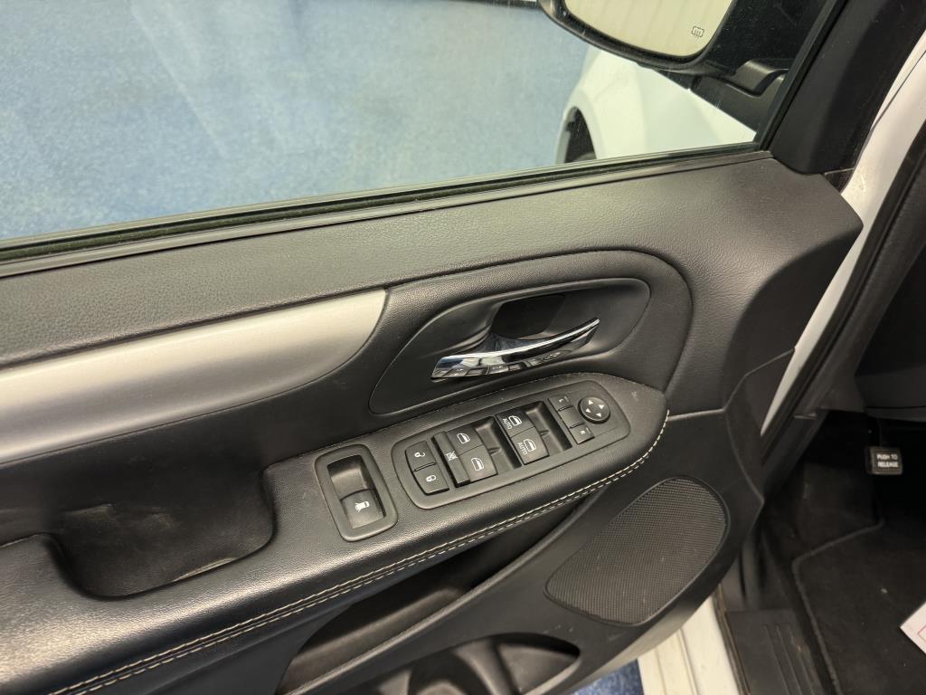 DODGE GRAND CARAVAN 2014 - Image 15