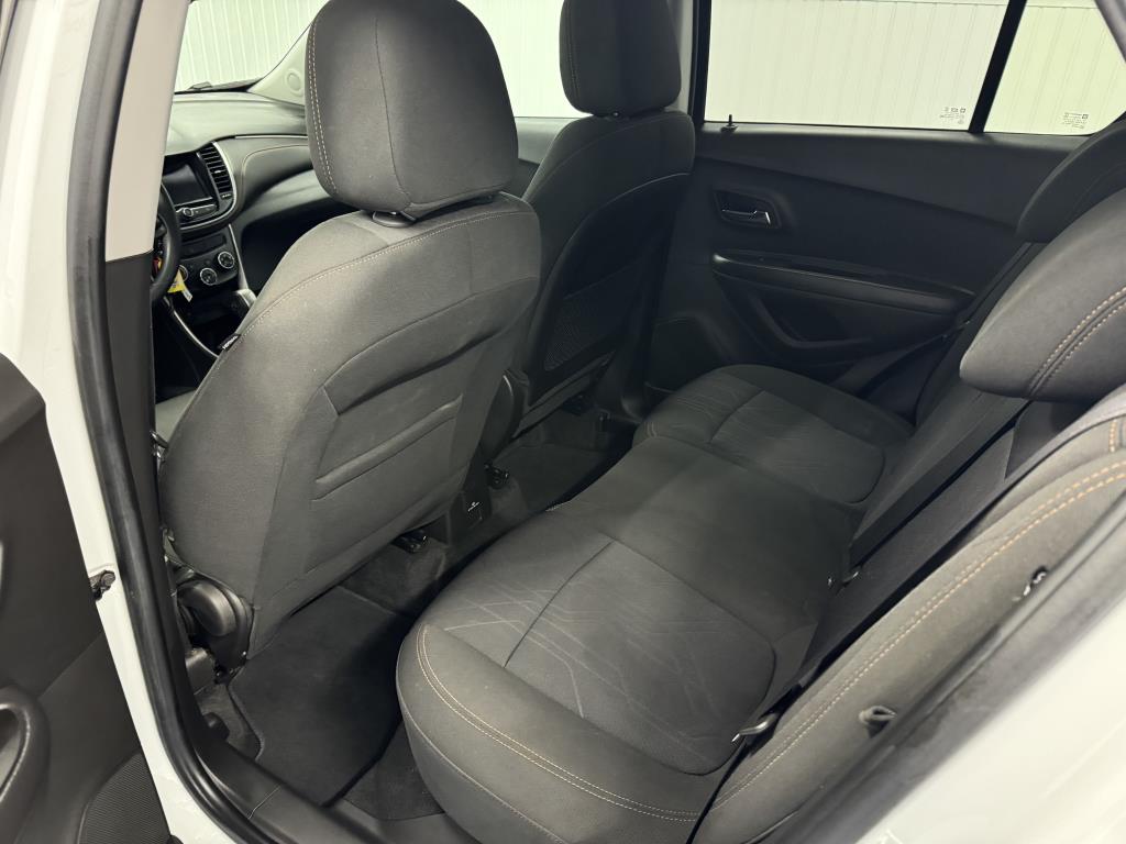 CHEVROLET TRAX 2020 - Image 9