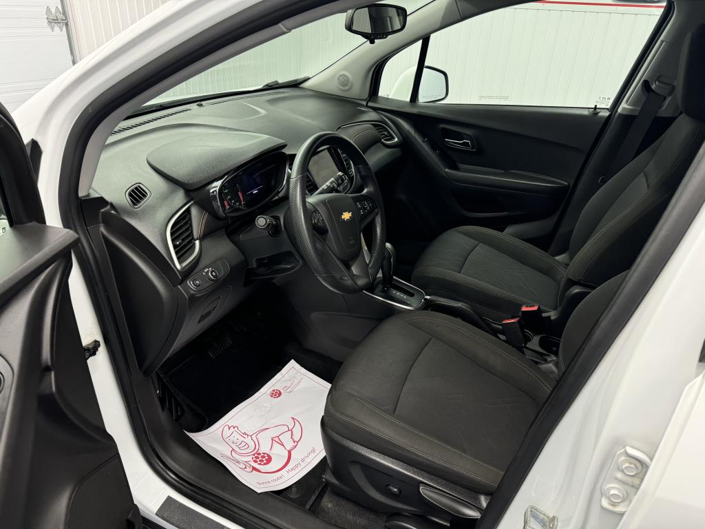 CHEVROLET TRAX 2020 - Image 10