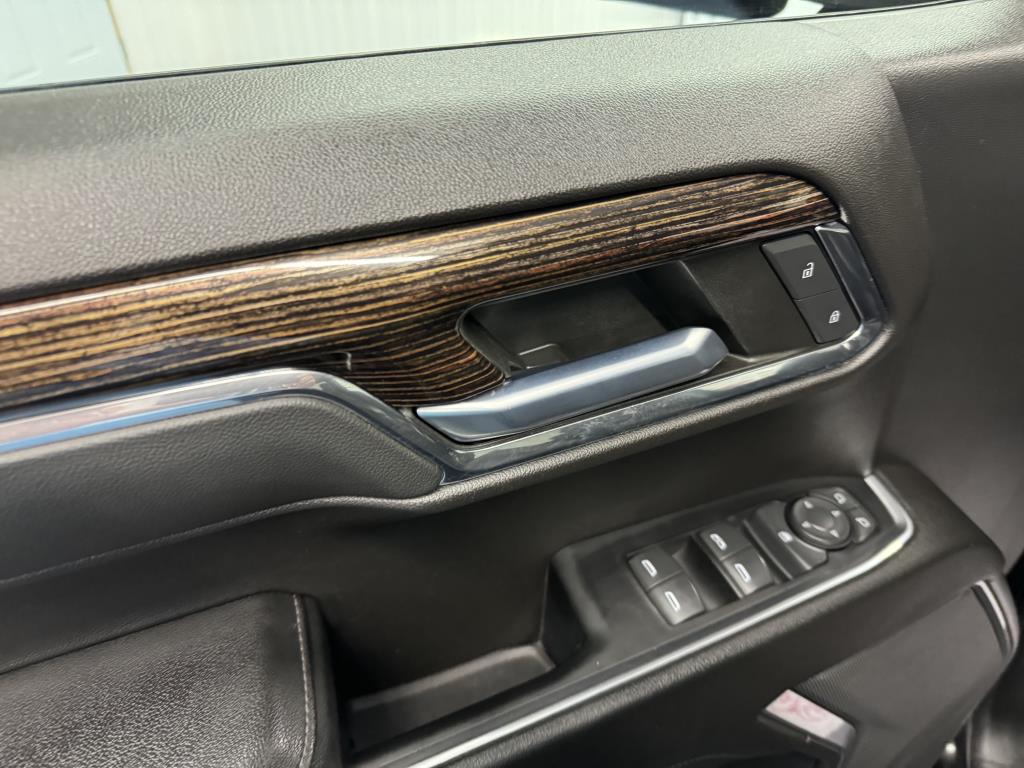 GMC SIERRA 1500 2022 - Image 11