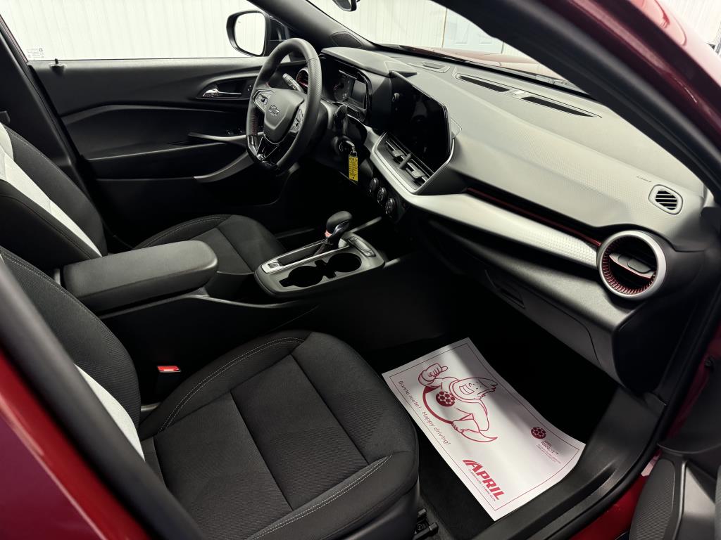 CHEVROLET TRAX 2025 - Image 6
