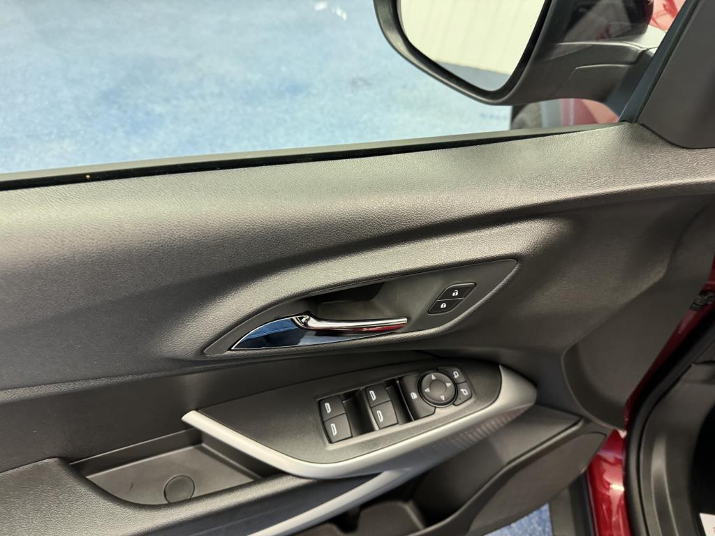 CHEVROLET TRAX 2025 - Image 11