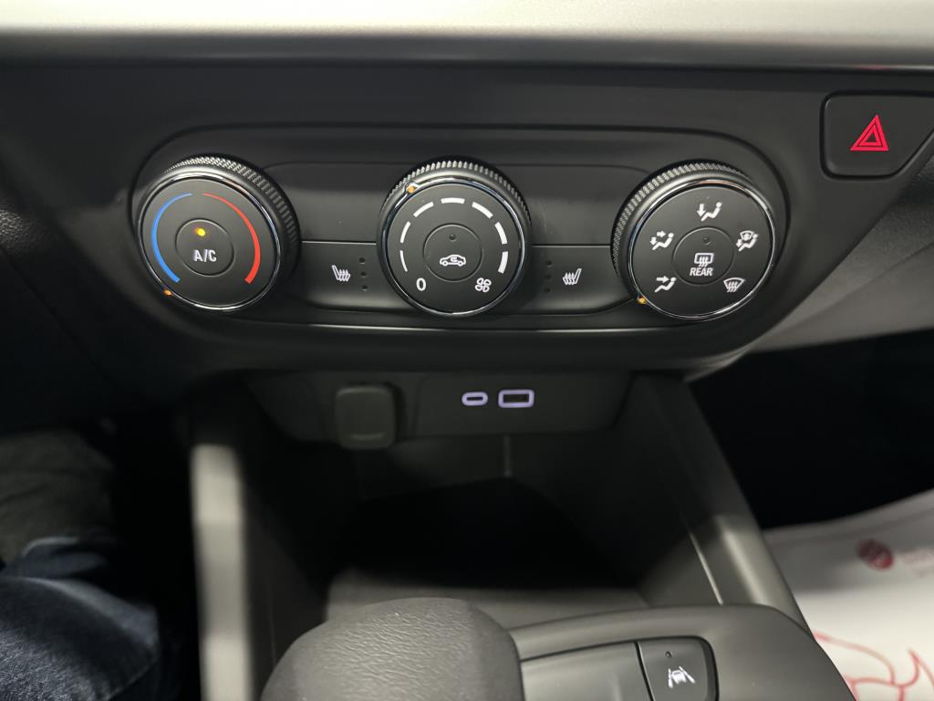 CHEVROLET TRAX 2025 - Image 21