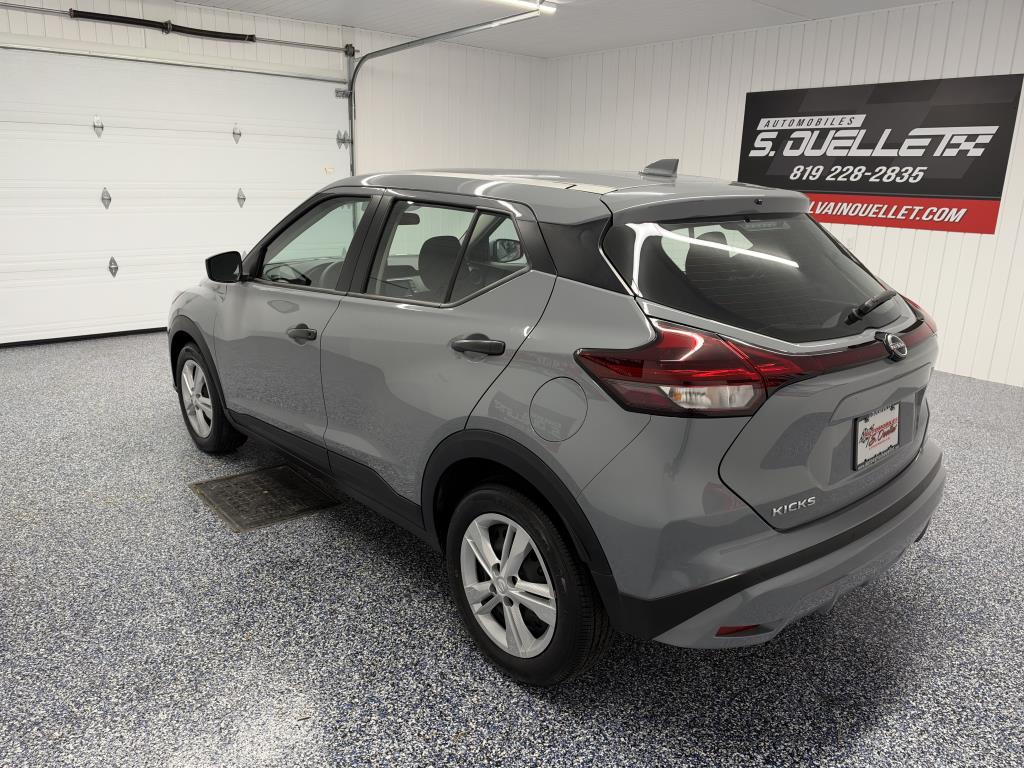 2024 NISSAN KICKS