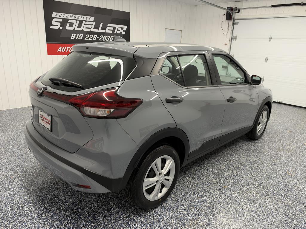2024 NISSAN KICKS