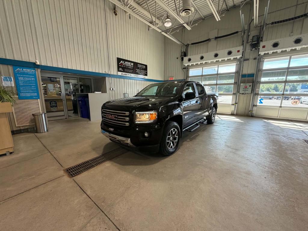 White (Blanc sommet) 2019 GMC Canyon Pickup Truck Four-Wheel Drive Automatic