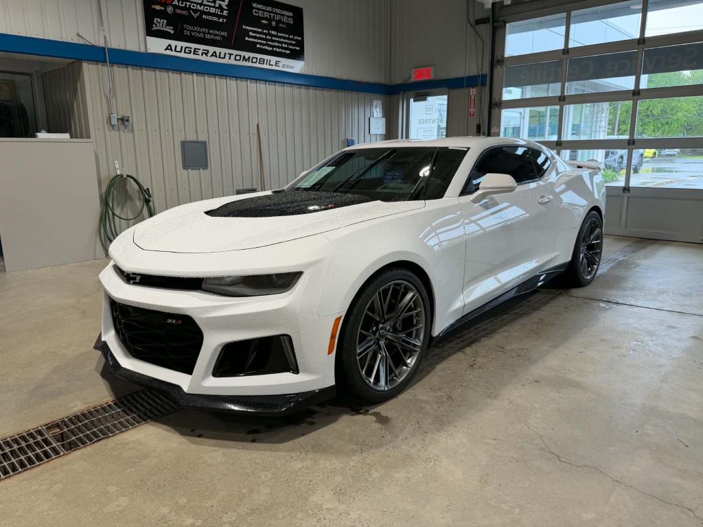 2022 Chevrolet Camaro ZL1 Coupe RWD