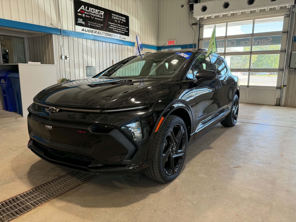 Black 2024 Chevrolet Equinox EV SUV / Crossover All-Wheel Drive 