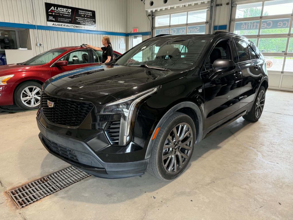 Black (NOIR STELLAIRE METALLISE) 2020 Cadillac XT4 Sport AWD SUV / Crossover Four-Wheel Drive Automatic