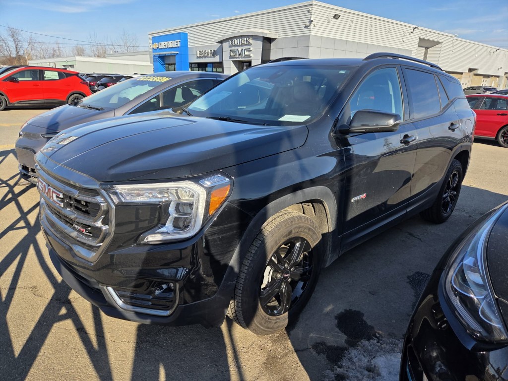 2024 GMC Terrain AT4 AWD