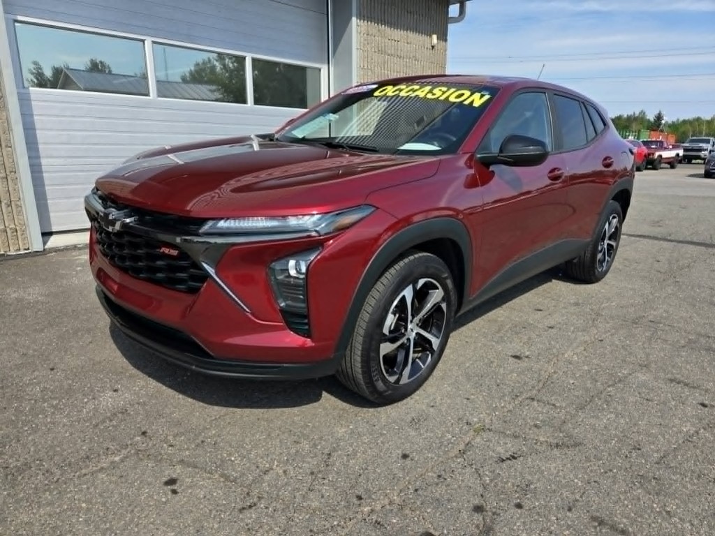 2024 Chevrolet Trax RS with 1RS FWD