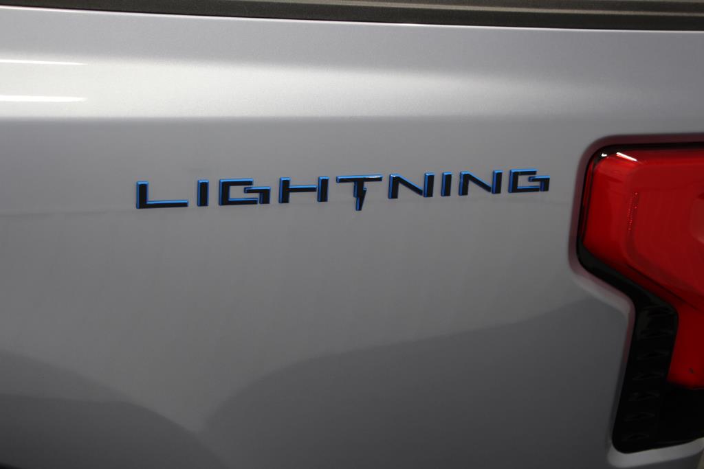 FORD F-150 Lightning 2022 Châteauguay - photo #22