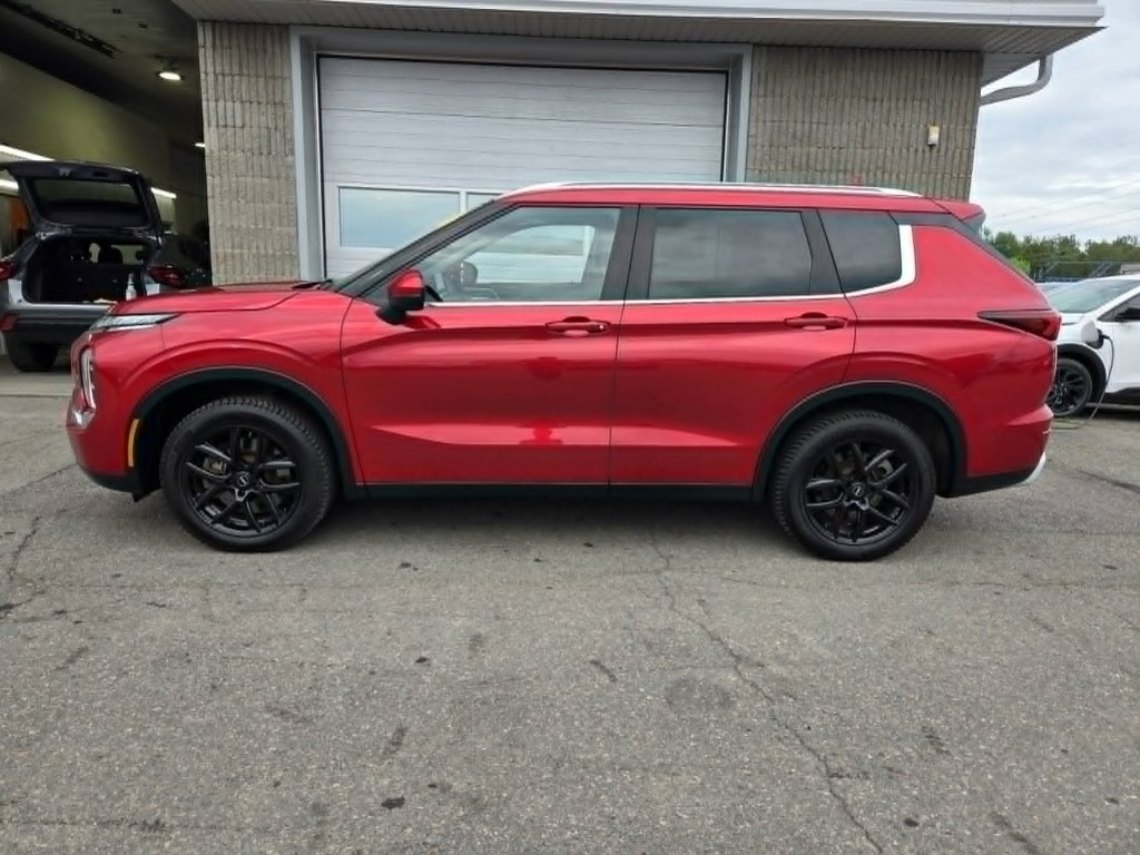 2023 Mitsubishi Outlander