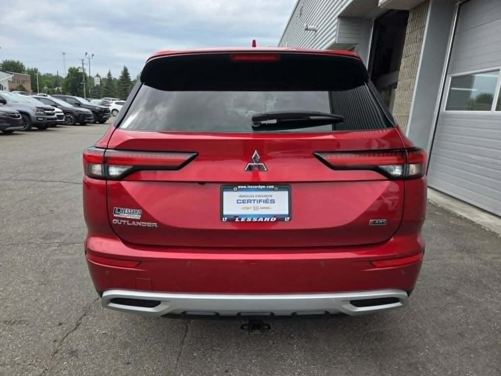 2023 Mitsubishi Outlander