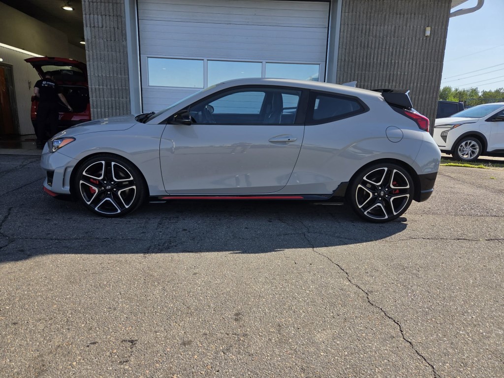 2021 Hyundai Veloster