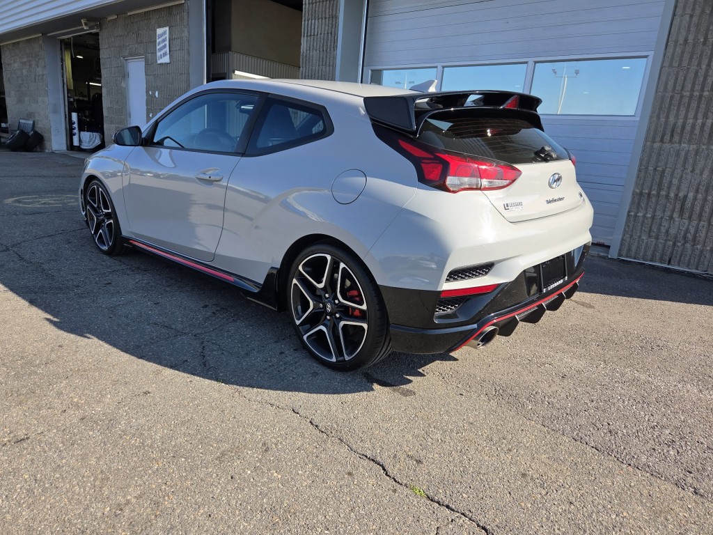 2021 Hyundai Veloster