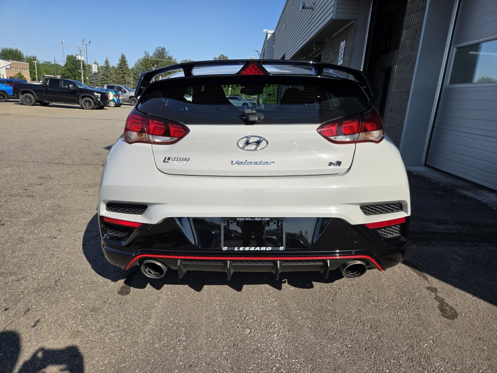 2021 Hyundai Veloster