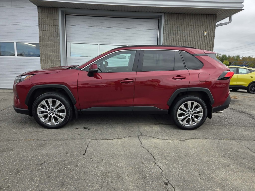 Toyota RAV4 2024