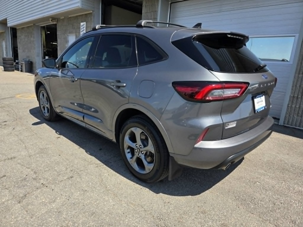 2023 Ford Escape