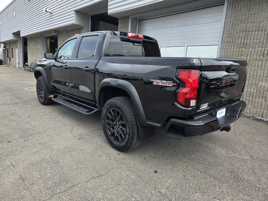 2024 Chevrolet Colorado