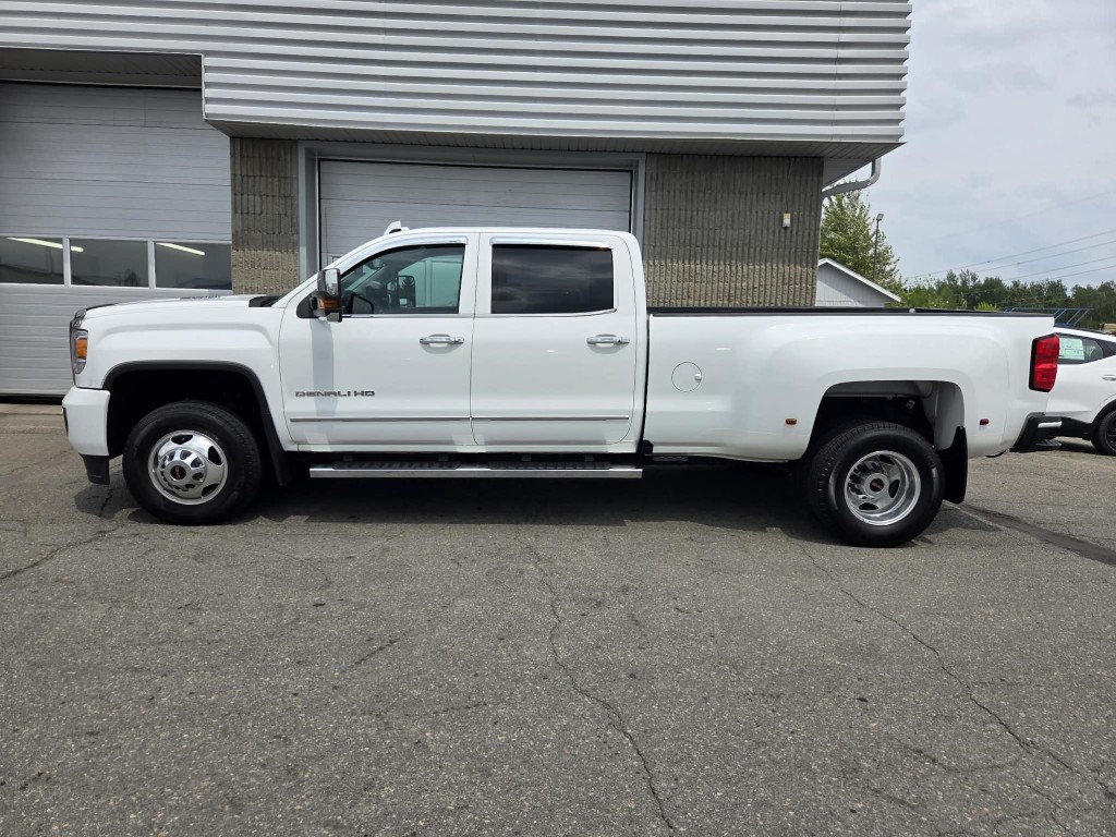 2016 GMC Sierra 3500HD