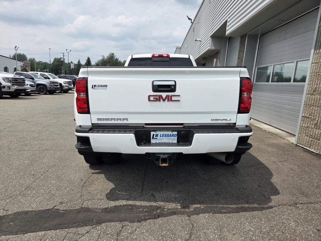 2016 GMC Sierra 3500HD
